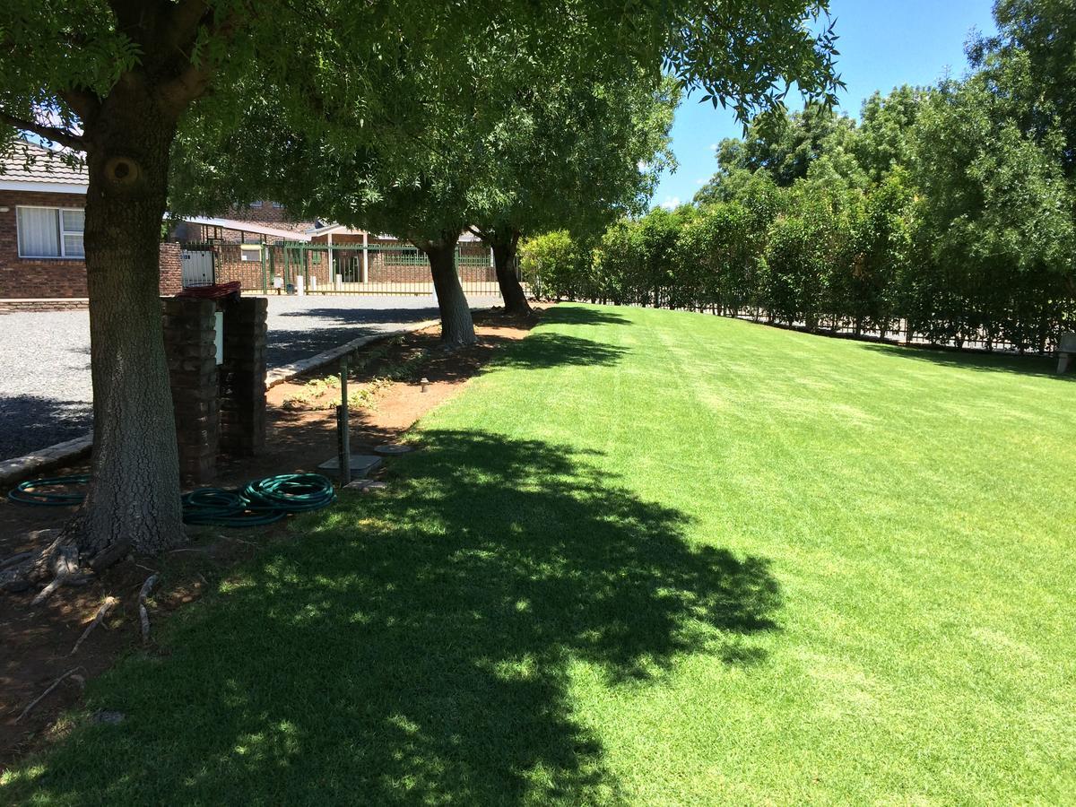 Sunset Chalets Colesberg Exterior foto